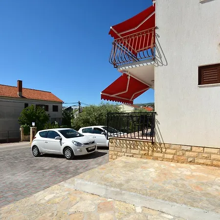 Maslina Trogir